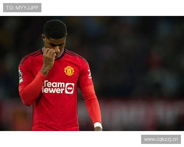 滕哈赫持续提升球队进攻火力，战术创新备受关注