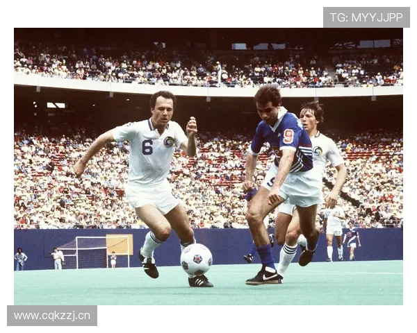 贝肯鲍尔战术智慧持续影响现代足球发展